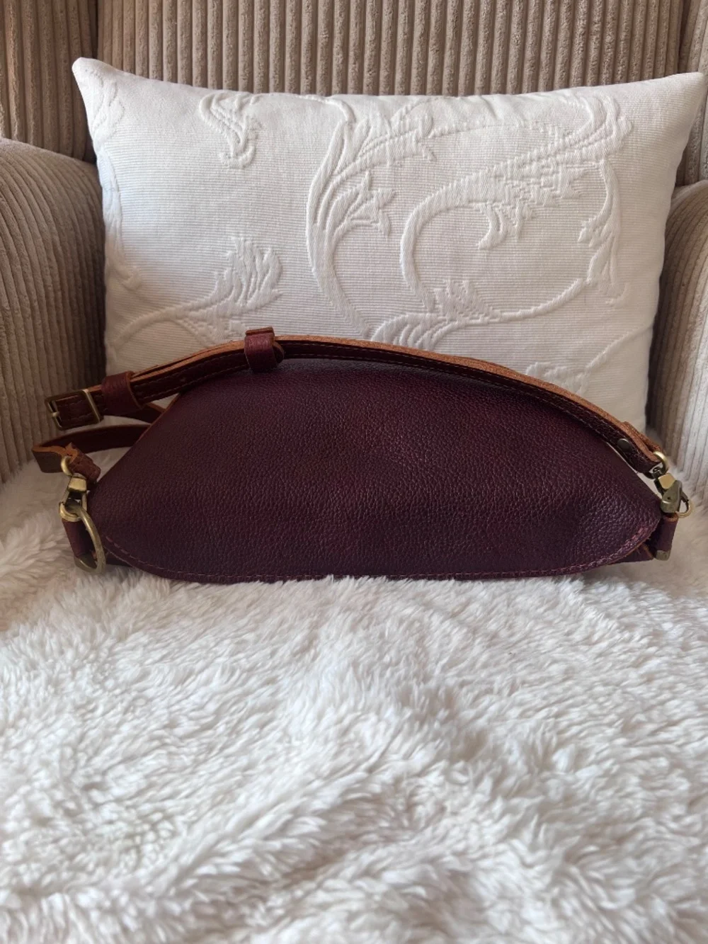 Portland Leather Medium Koala in Nutmeg - Picture 6 of 9
